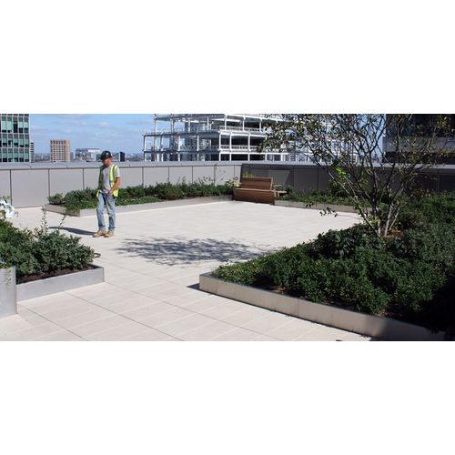 1440_ryno pave support roof terrace london porcela