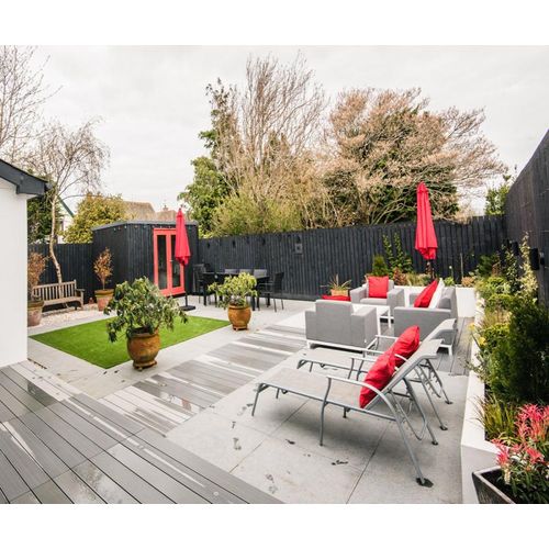 cladco hollow composite decking in light grey lifestyle parent