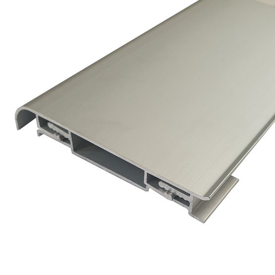 consruct-aluminium-elegant-skirting-strip-silver
