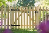 Forest Gardens Heavy Duty Pale Gate 3ft (0.90m high) lifestyle