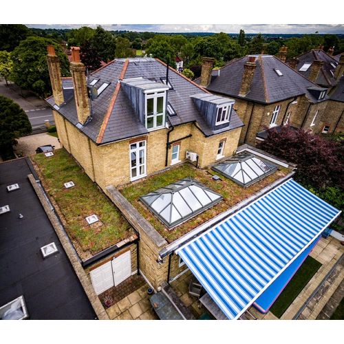 wallbarn m tray green roof fully installed