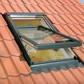 OptiLight Centre Pivot Roof Window - 55cm x 98cm
