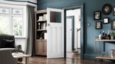 jeld-wen-curated-deco-3-panel-white-primed-glazed-interior-door-lifestyle